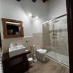 Is Cubas Bed & Breakfast Desulo