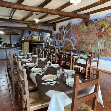 Is Cubas Bed & Breakfast *