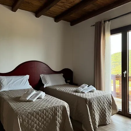 Bed & Breakfast Is Cubas