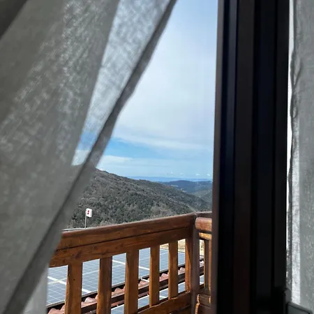 Bed & Breakfast Is Cubas