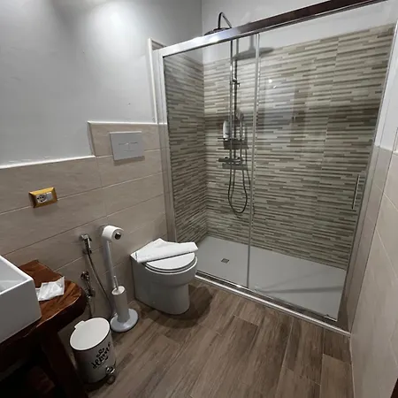 فندق مبيت وإفطار Is Cubas Desulo