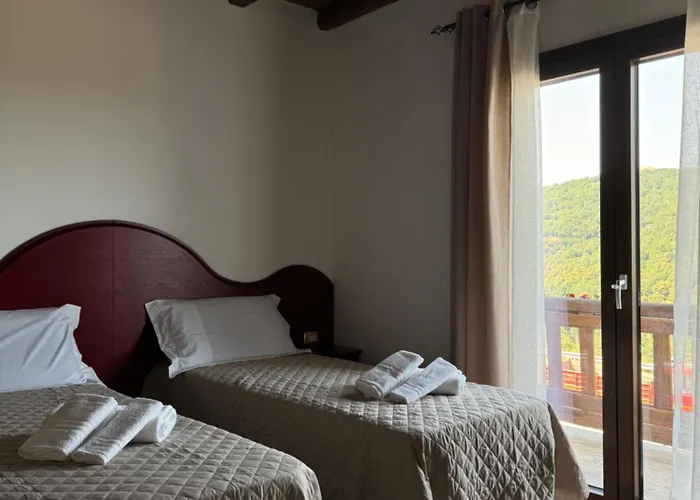 Is Cubas فندق مبيت وإفطار Desulo